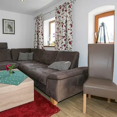 Apartment Huisnhof *