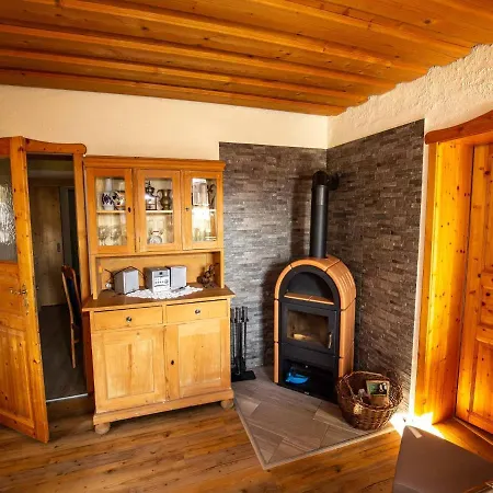 Apartment Huisnhof